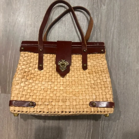 Chic Woven Tan and Brown Satchel - Picture 2 of 2